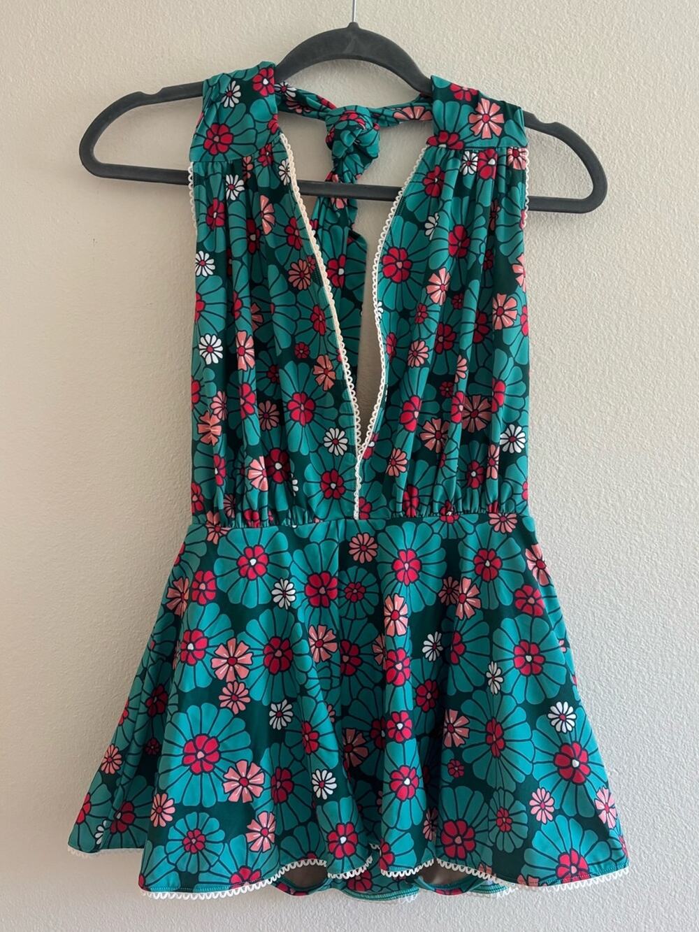 NWT Unique Vintage Teal Flower Child Skirted Wendy Swimsuit Large